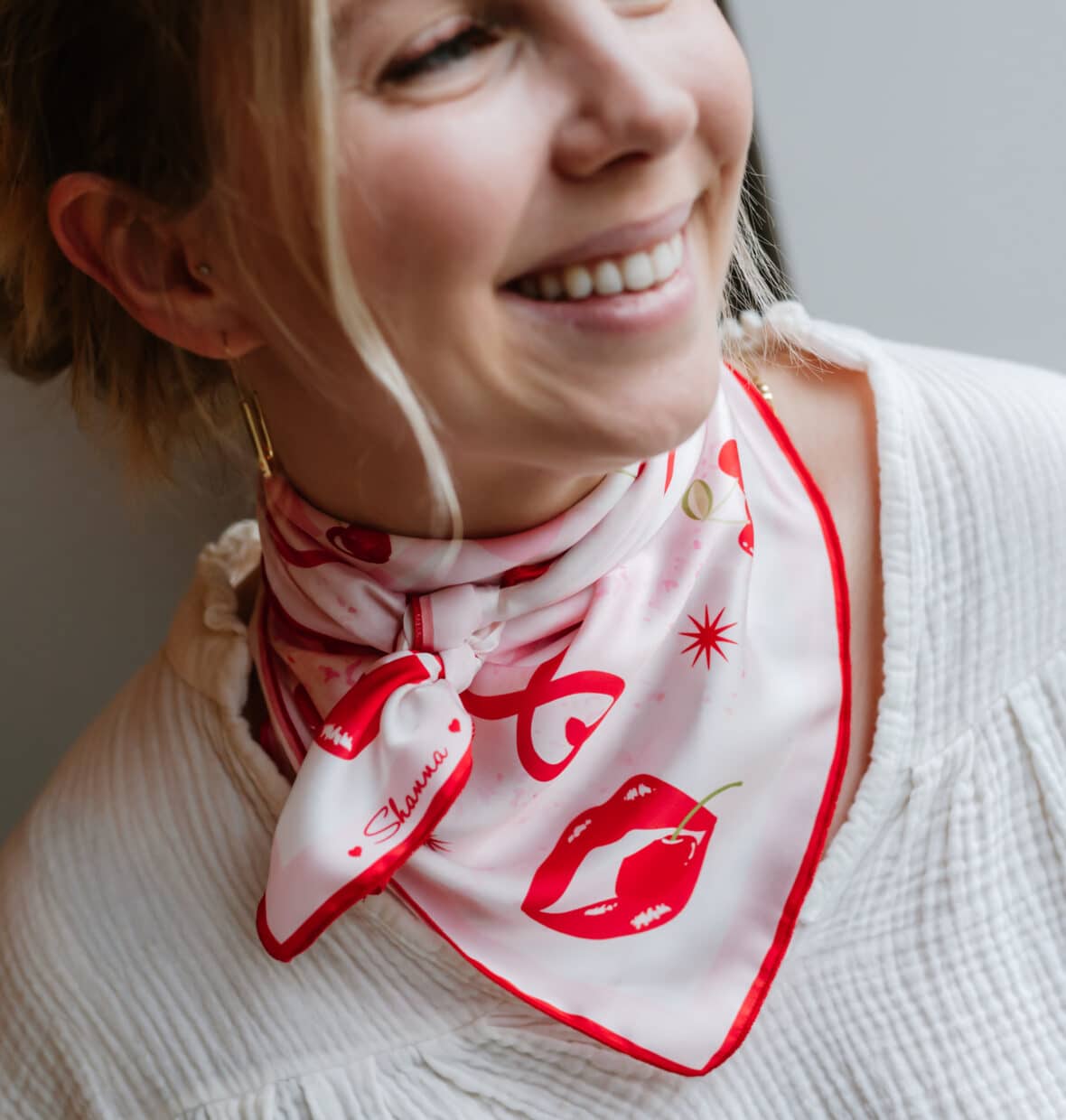 Mini Carré LOVE “Cerise”